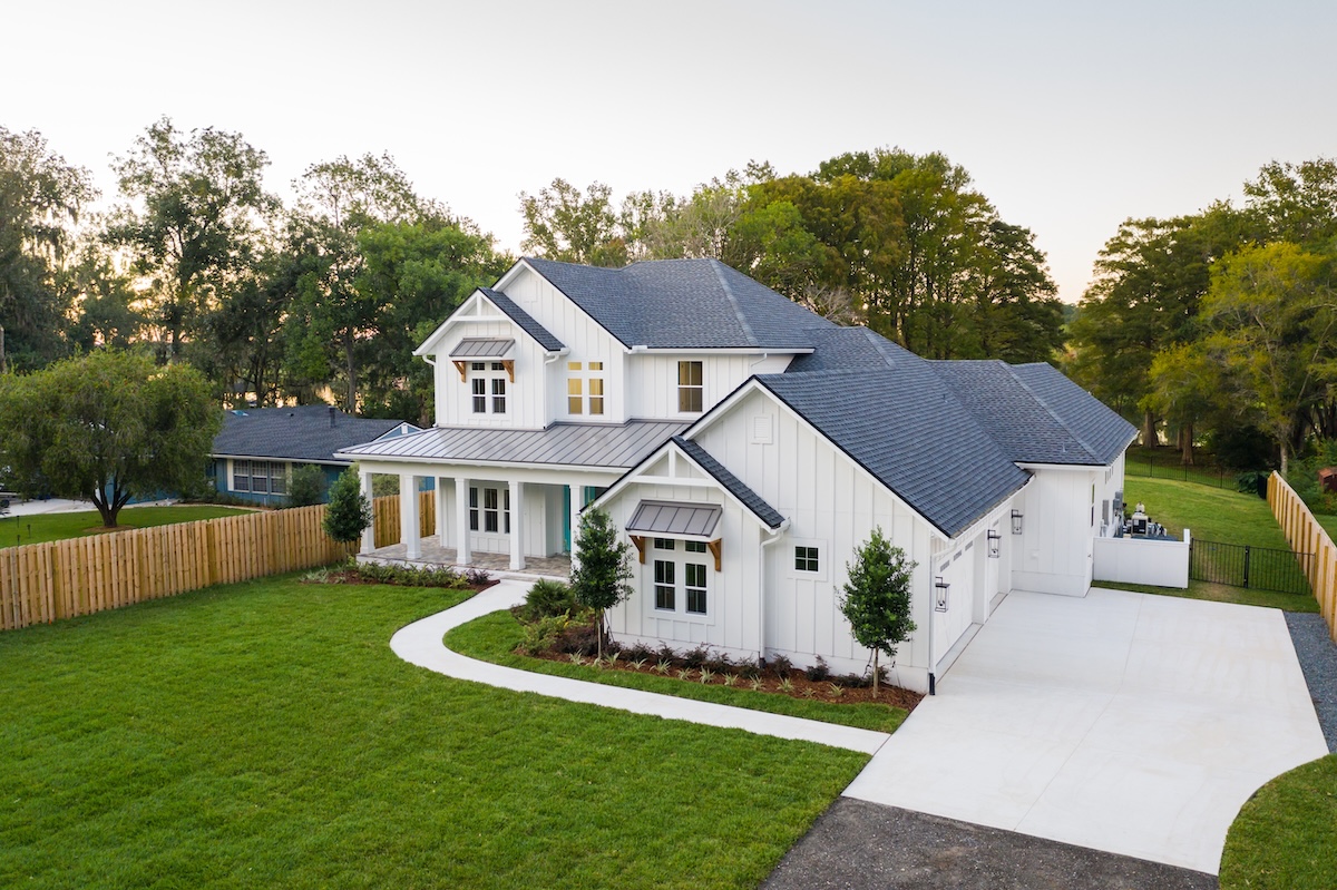 Warranty-backed roofing in Greenville