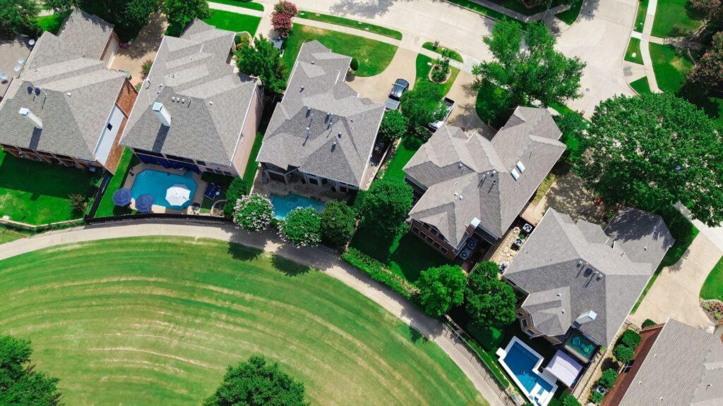 Roofing services that are taking place in East Dallas.