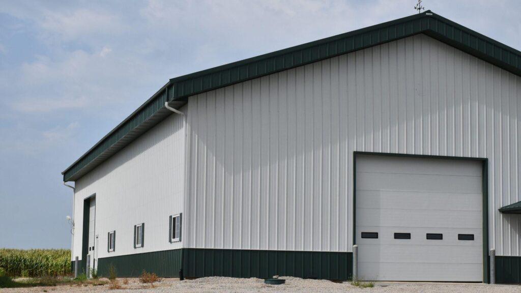 Commercial siding replacement